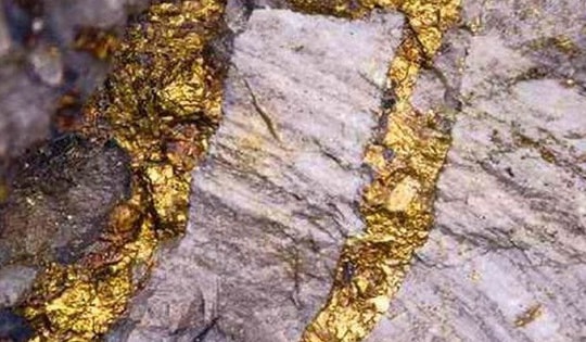 Vùng Tây Bắc Việt Nam có gần 30 tấn vàng, khai thác thế nào?