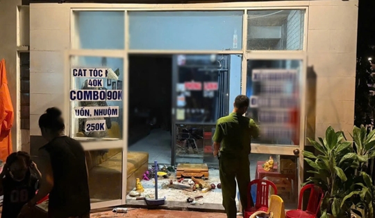 Điều tra nhóm người hành hung vợ chồng chủ quán cắt tóc gây xôn xao ở Quảng Nam