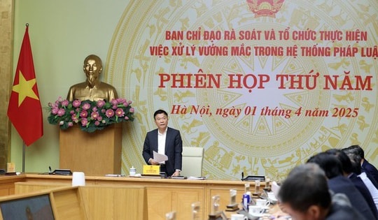 Khẩn trương hoàn thiện các văn bản trình Kỳ họp thứ 9 liên quan đến sắp xếp, tổ chức bộ máy
