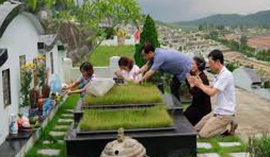 Thanh minh nếu không về quê được, người ở xa vẫn tròn đạo hiếu khi chọn thời điểm này để cúng