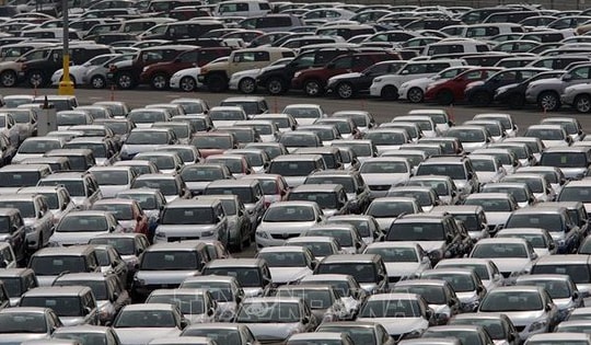 Giảm thuế nhập khẩu ô tô: Giá xe có giảm mạnh?
