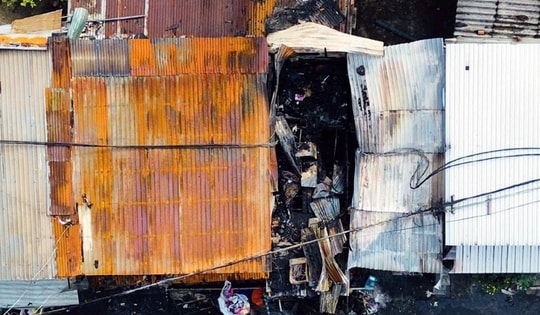 Lãnh đạo TP Hồ Chí Minh kiểm tra hiện trường vụ cháy khiến 3 người tử vong