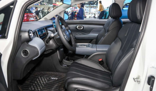 Xe ô tô hatchback giá 369 triệu đồng đẹp như Suzuki Swift, rẻ như Hyundai Grand i10, Kia Morning có gì đặc biệt khi ra mắt ở Thái Lan?