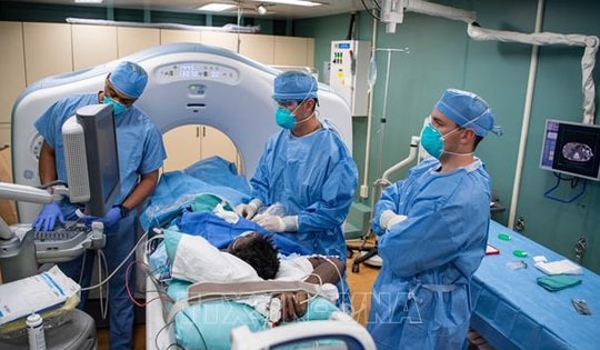 23 bang kiện Chính quyền Tổng thống Donald Trump về cắt giảm ngân sách y tế công