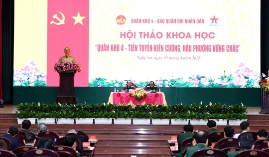 'Quân khu 4 – Tiền tuyến kiên cường, hậu phương vững chắc'