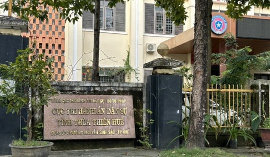 Khởi tố nữ kế toán Cục Thi hành án dân sự TP Huế