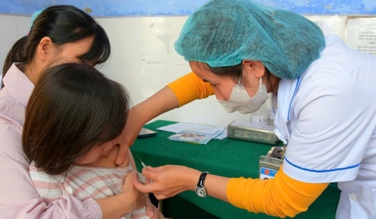 Bộ Y tế: Chiến dịch tiêm vaccine phòng Sởi đạt hơn 95%