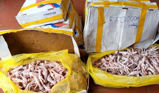 Chỉ 3 tháng đầu năm 2025, hàng chục tấn thực phẩm bẩn 'suýt' đến tay người tiêu dùng Hà Nội