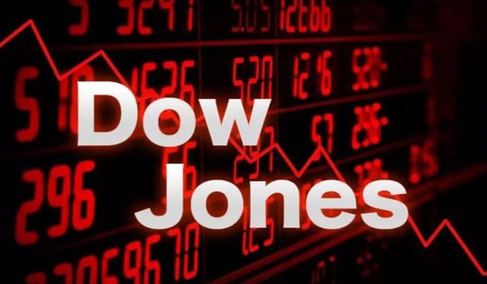 Chứng khoán Mỹ 'bốc hơi' 1.679 điểm sau sắc lệnh thuế của ông Donal Trump