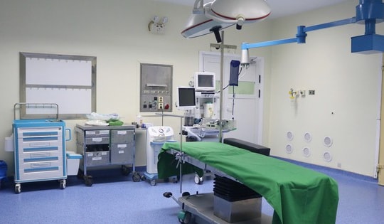 Bệnh viện Việt Nam - Thụy Điển Uông Bí được công nhận đủ điều kiện thực hiện kỹ thuật lấy, ghép thận