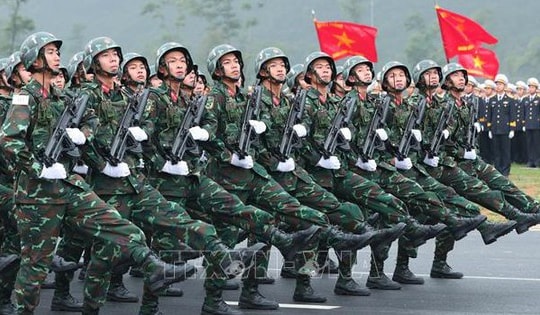 Bộ Quốc phòng thưởng từ 16 lần lương cơ sở khi cá nhân lập thành tích đột xuất đặc biệt xuất sắc