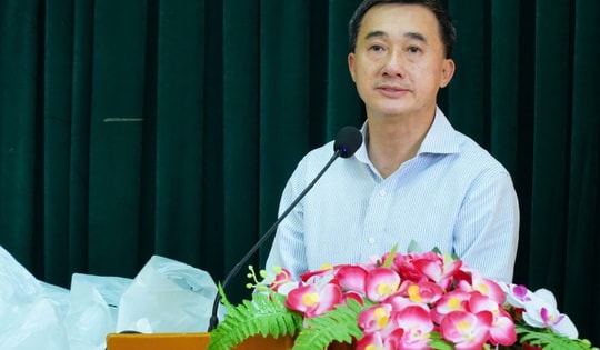 Thủ tướng bổ nhiệm lại Thứ trưởng Bộ Y tế với GS.TS Trần Văn Thuấn