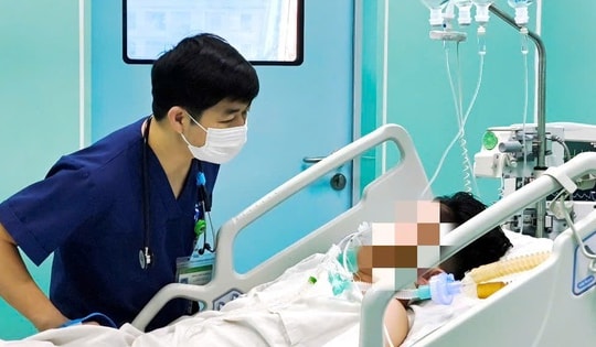 Thanh niên 22 tuổi suýt tử vong sau vài ngày sốt cao