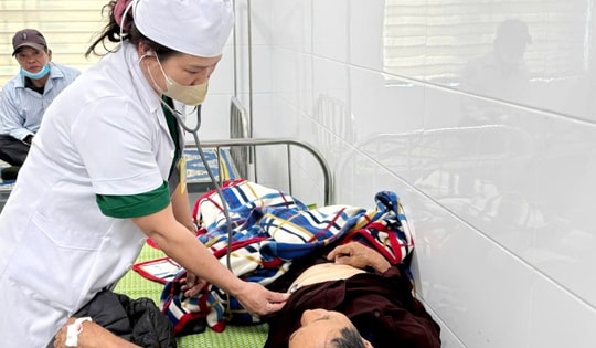 Hà Tĩnh nỗ lực khắc phục tình trạng quá tải giường bệnh