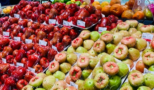 Loại quả Việt quen thuộc đang vào vụ ngọt nhất trong năm bán đầy chợ giá vài chục nghìn đồng/kg