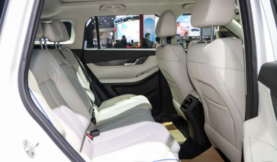 Xe gầm cao SUV hạng B giá 444 triệu đồng sánh ngang Honda HR-V, Range Rover, 'nhỉnh' hơn Kia Morning có gì đặc biệt khi xuất hiện ở Thái Lan?