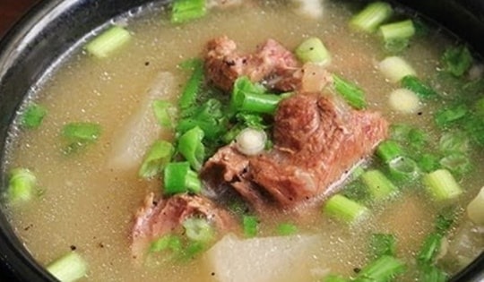 3 công thức nấu canh giải rượu của người Hàn Quốc