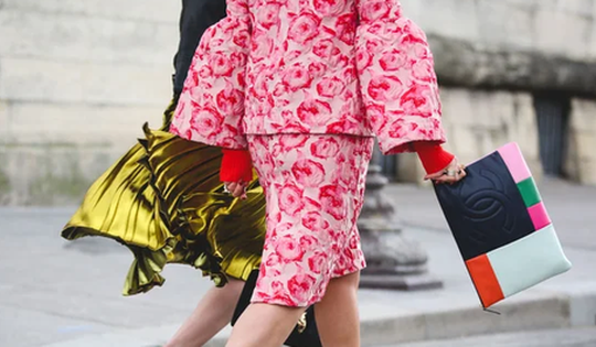 Thật ra mỗi cô gái chỉ cần sở hữu 3 đôi giày để có thể biến hóa mọi phong cách