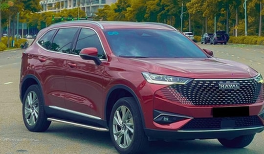 Xe gầm cao SUV hạng C giảm sốc hàng trăm triệu đồng, thấp hơn cả xe hạng B: Mazda CX-5, Haval H6 còn bao nhiêu?