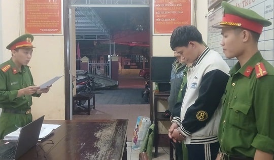 Đi tập thể dục, người đàn ông 'bay' hàng chục triệu đồng trong cốp xe