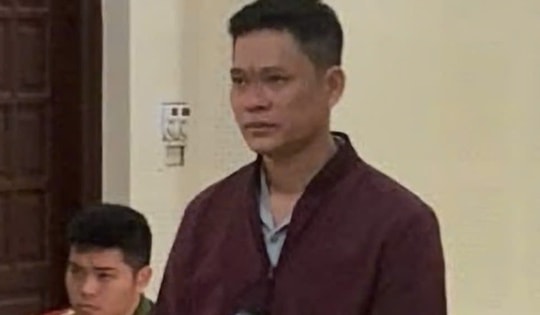 Nam thanh niên bị đánh trọng thương vì 'vạch áo xem hình xăm' người lạ tại chợ hoa xuân