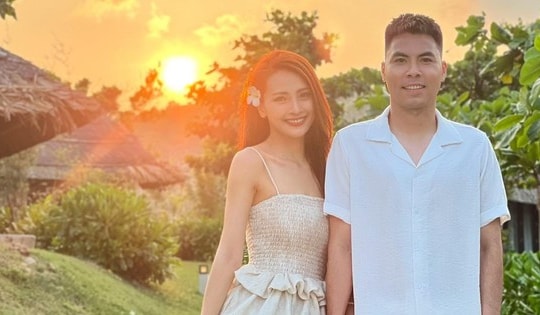 MC Huyền Trang dịu dàng hiếm thấy khi đi nghỉ dưỡng với cầu thủ Đức Huy