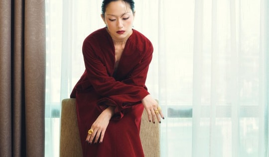 Ngỡ ngàng trước phong cách thời trang Hồ Thu Anh diễn viên phim 'Địa đạo'