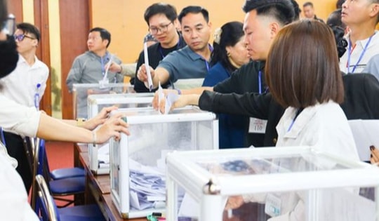 Huyện ven Hà Nội đấu giá đất lên tới gần 120 triệu đồng/m2