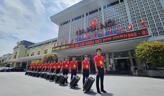 Sắp lăn bánh đoàn tàu Thống Nhất - Kết nối triệu trái tim