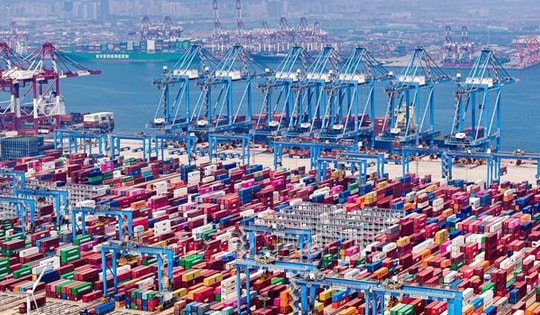 Giới tinh hoa toàn cầu cảnh báo hậu quả của thuế quan Hoa Kỳ