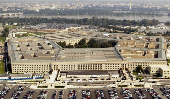 Ông Trump công bố ngân sách quốc phòng kỷ lục 1.000 tỷ USD