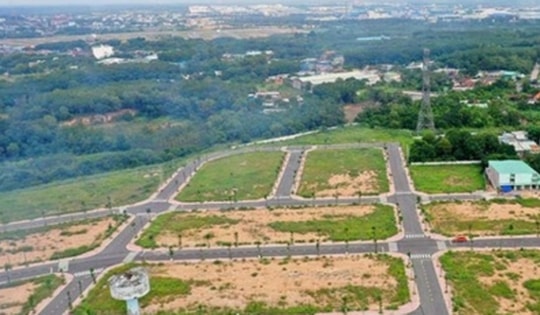 Sốt đất lan rộng khắp phía Bắc, có nơi tăng gấp đôi