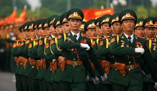 Quy định mới nhất về mức đóng BHYT đối với lực lượng QĐND, CAND, người làm công tác cơ yếu