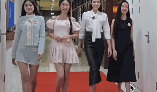 4 người đẹp xứ Thanh chung khung hình khiến fan trầm trồ