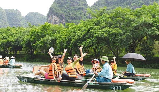 Thủ tướng yêu cầu các địa phương ngăn chặn, xử lý nghiêm các vi phạm trong lĩnh vực du lịch