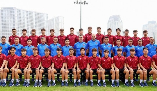 Thủ tướng gửi thư khen HLV trưởng và Đội tuyển bóng đá nam U17 quốc gia