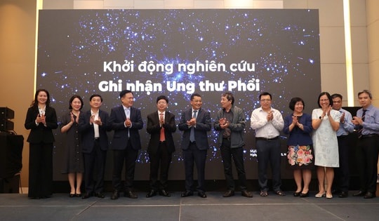 Cần chương trình sàng lọc toàn diện căn bệnh ung thư có tỷ lệ sống thêm 5 năm chưa đến 15% tại Việt Nam