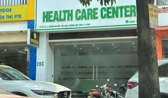 Cơ sở y tế 'ma' tại TP Vinh bị tố hoạt động không phép, 'va chạm' với khách hàng