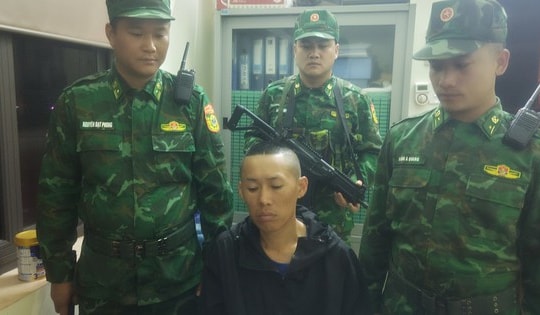 Xô xát tại khu vực cửa khẩu Lào Cai, 1 người bị cứa cổ