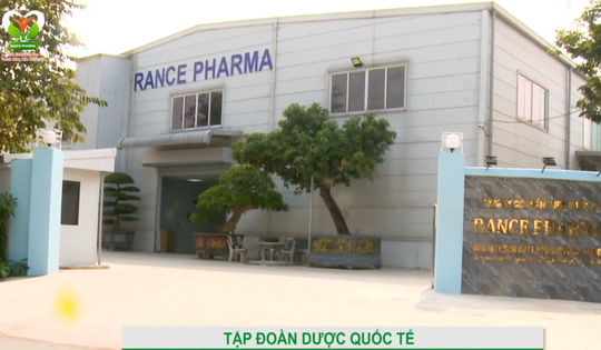 Triệt phá đường dây sản xuất sữa giả cực lớn, bắt tạm giam 2 đối tượng cầm đầu