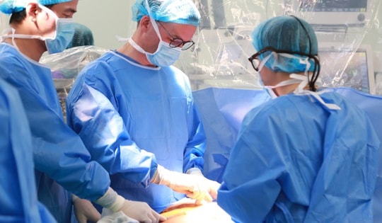 Bệnh viện TWQĐ 108 cấy ghép thành công ghép tim nhân tạo bán phần