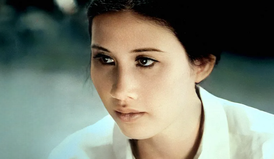 Cuộc đời sóng gió, kín tiếng tuổi xế chiều của nữ chính phim 'Cánh đồng hoang'