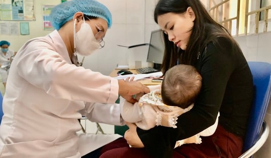 Số ca mắc sởi ở Hà Nội tiếp tục tăng, trên 10 tuổi chiếm tỷ lệ cao nhất