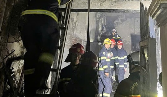 Khẩn trương làm rõ nguyên nhân vụ cháy khiến 2 người chết ở quận Đống Đa