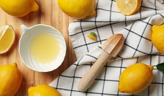 Cách trị thâm nách, khuỷu tay, đầu gối bằng nguyên liệu tự nhiên