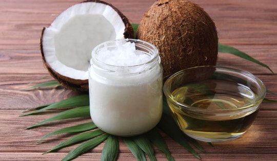 Một số cách sử dụng dầu dừa để dưỡng tóc