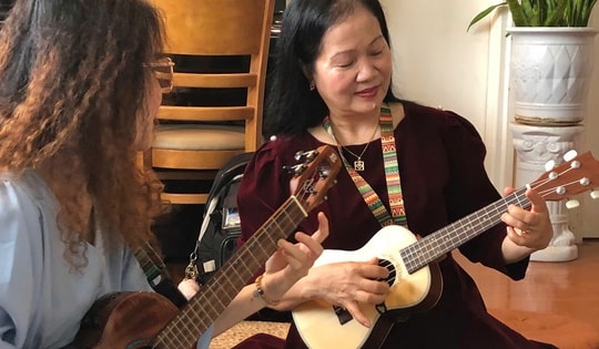 "Cộng đồng hát cùng ukulele" - nơi tấu lên những giai điệu của lòng yêu thương, nhân ái