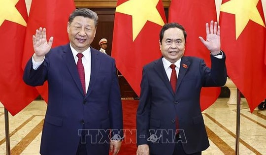 Chủ tịch Quốc hội Trần Thanh Mẫn hội kiến Tổng Bí thư, Chủ tịch nước Trung Quốc Tập Cận Bình