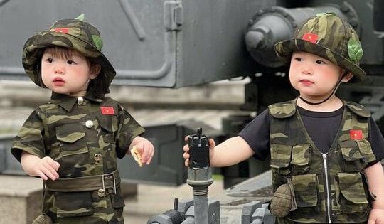 Trào lưu "Em bé yêu nước" phủ sóng khắp mạng xã hội: Khi tình yêu Tổ quốc được đánh thức từ trái tim non trẻ