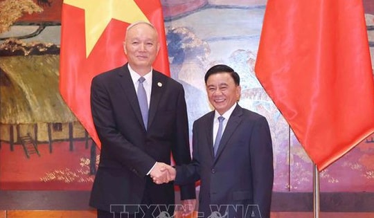 Cuộc gặp đại diện hai Bộ Chính trị Việt Nam - Trung Quốc lần thứ 7